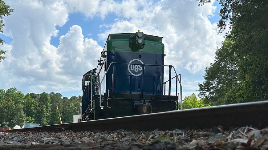 IRT: U.S. STEEL UNVEILS ITS NEW BATTERY-OPERATED LOCOMOTIVE